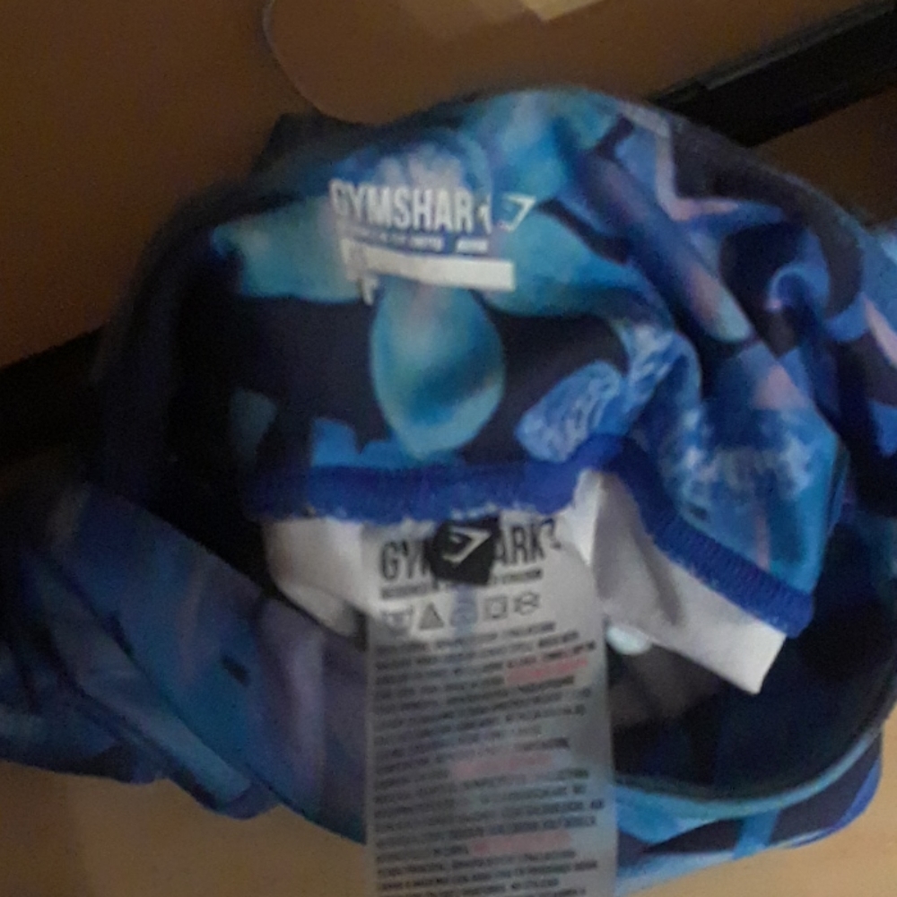 Gymshark Multicolor Tropical Floral Print Leggings - Picture 3 of 3